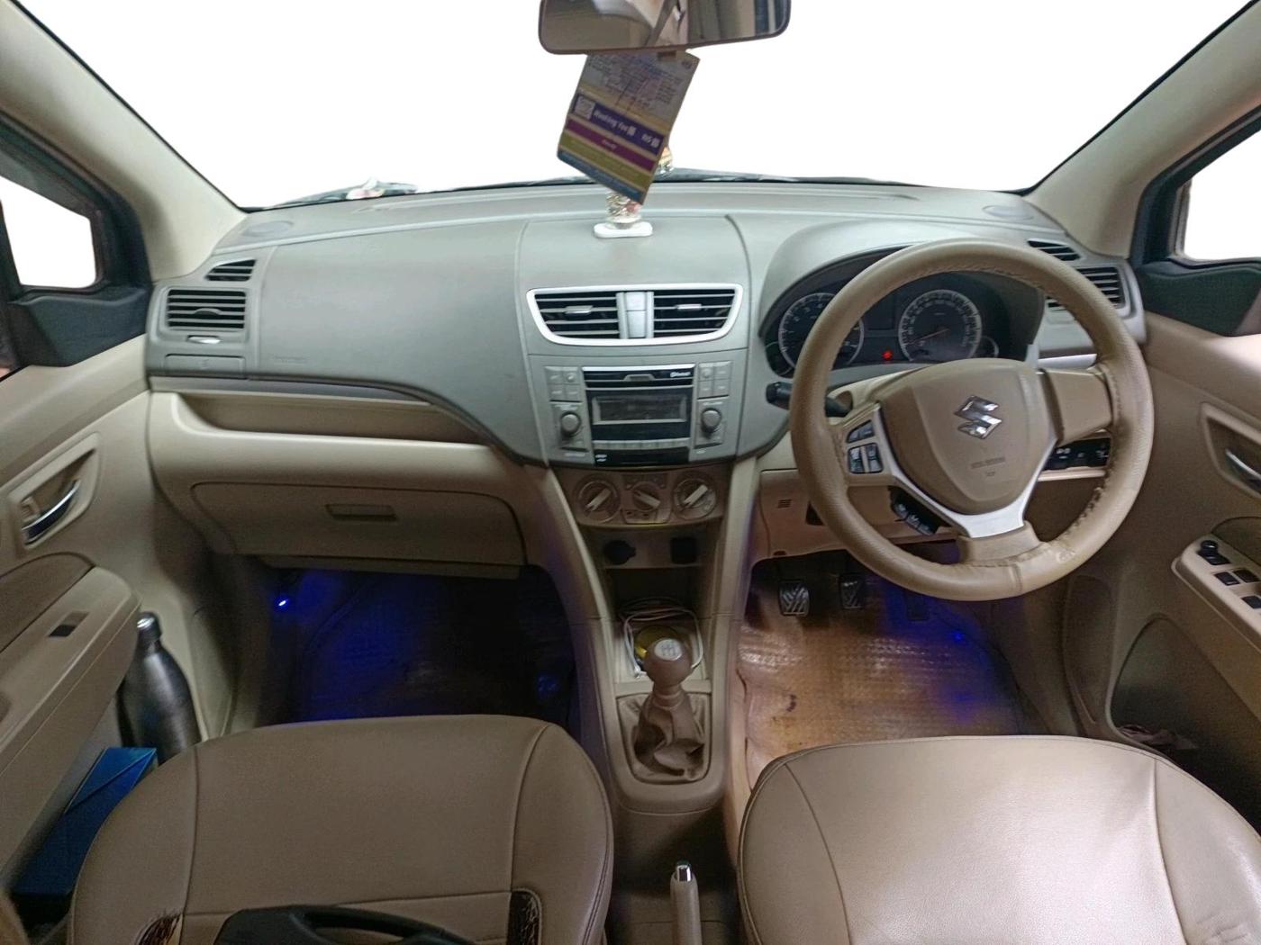 2017 Maruti Ertiga VXI CNG, CNG, Manual, 87,022 km, interior