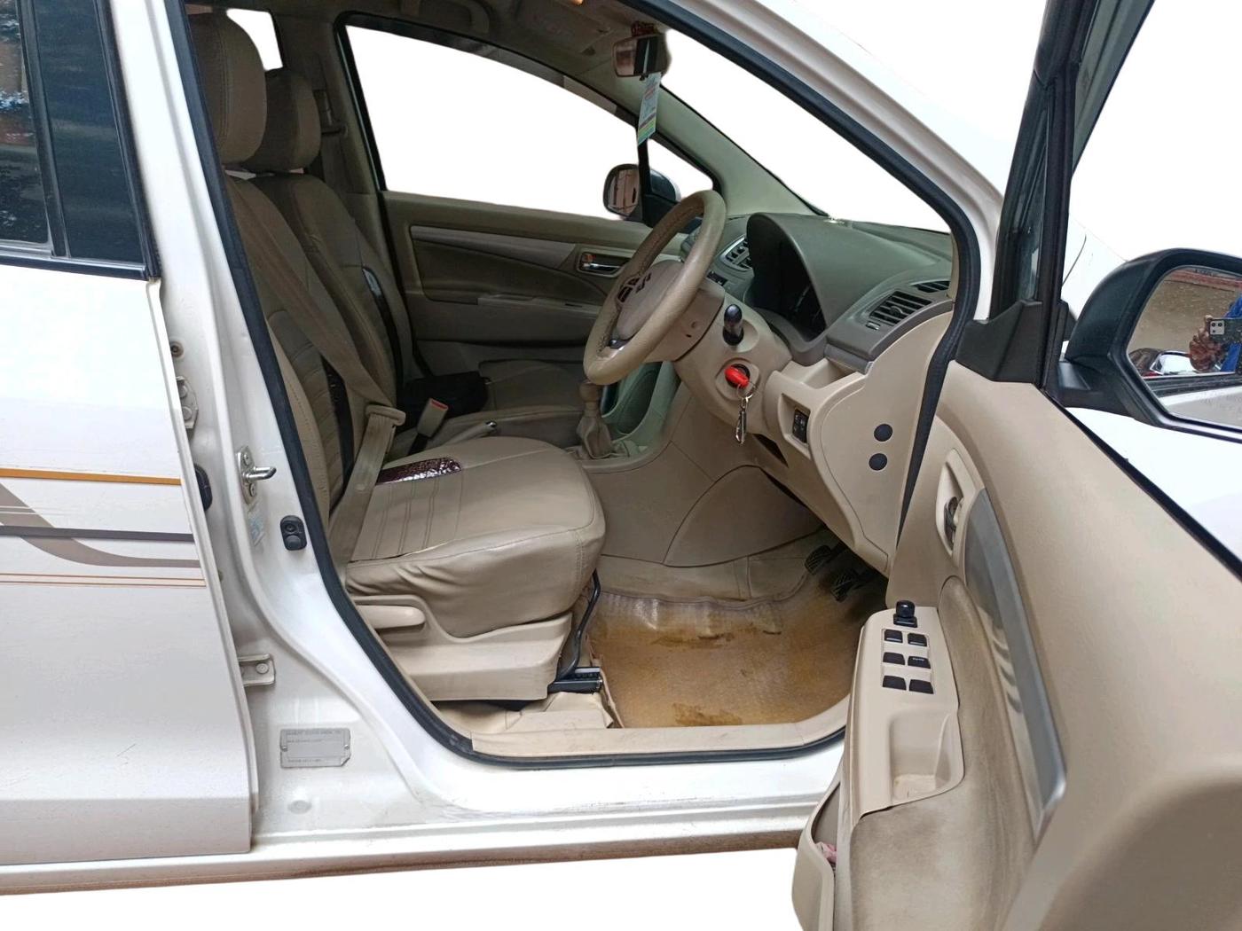 2017 Maruti Ertiga VXI CNG, CNG, Manual, 87,022 km, interior
