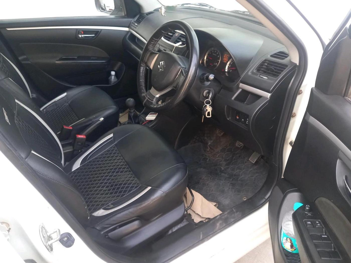2015 Maruti Swift VXI, Petrol, Manual, 64,627 km, interior