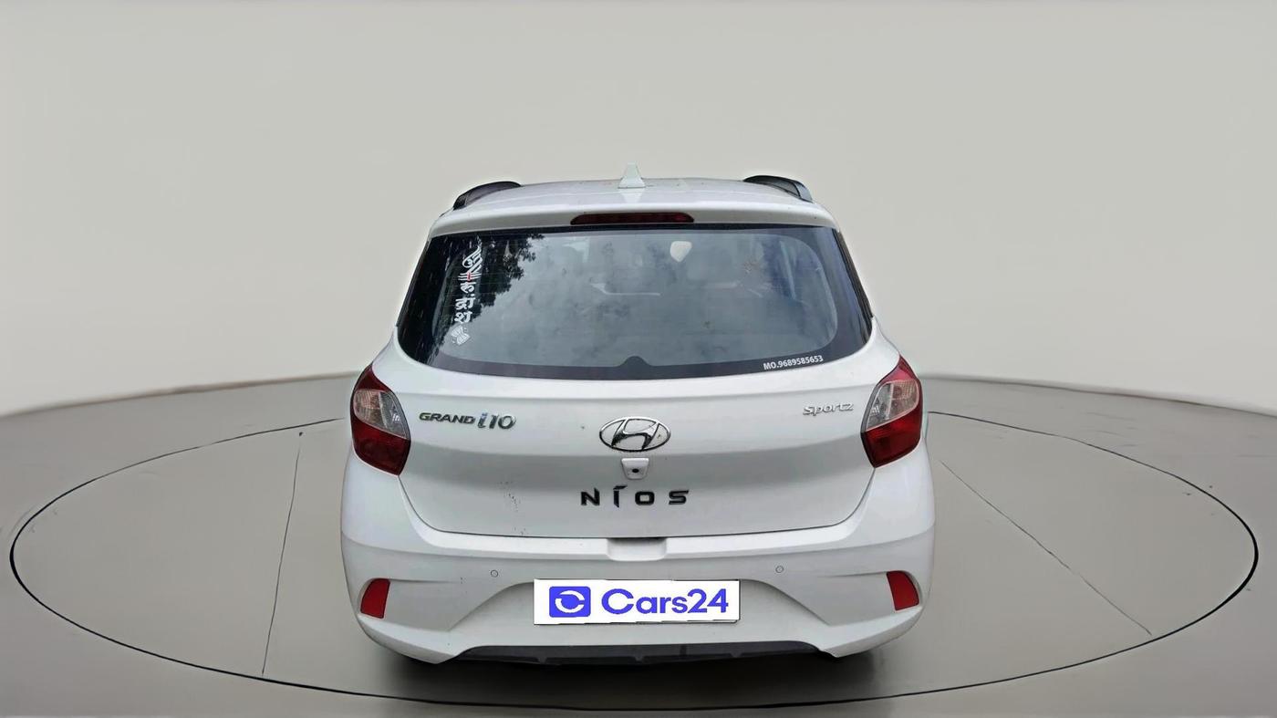 2022 Hyundai GRAND I10 NIOS SPORTZ 1.2 KAPPA VTVT CNG, CNG, Manual, 1,27,955 km, exterior