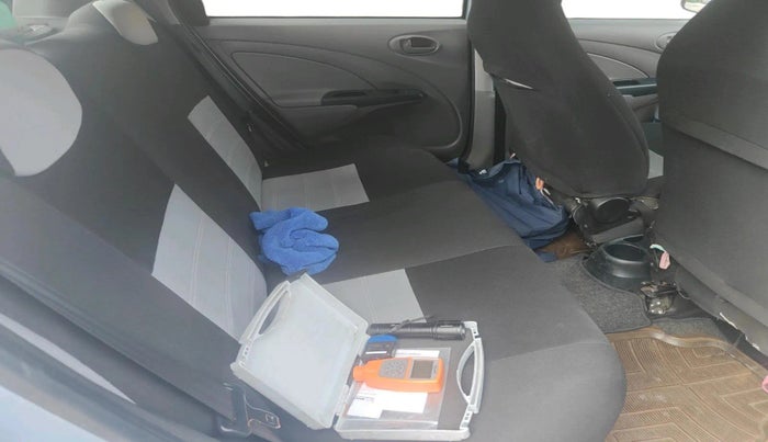 2011 Toyota Etios Liva G, Petrol, Manual, 37,396 km, interior