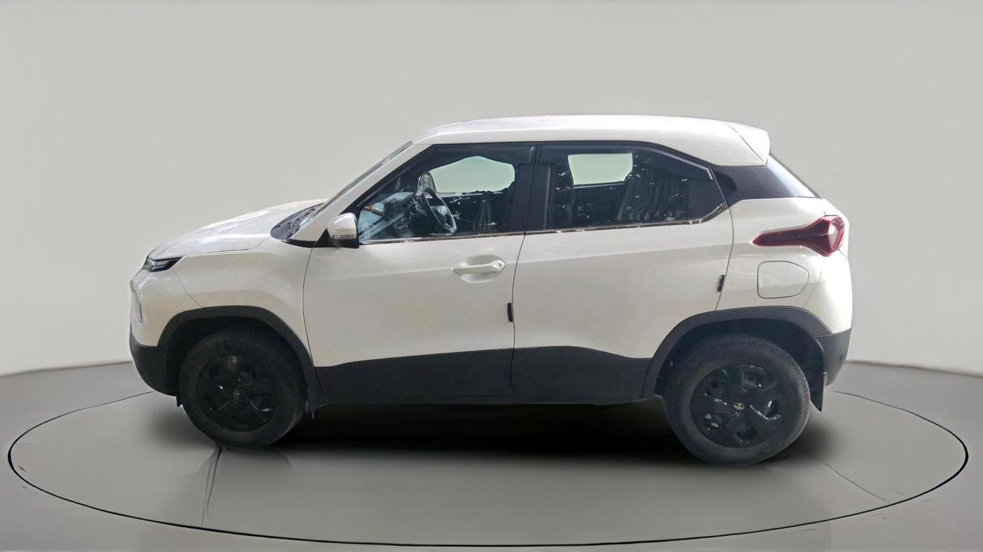 2022 Tata PUNCH ADVENTURE MT, Petrol, Manual, 16,646 km, exterior