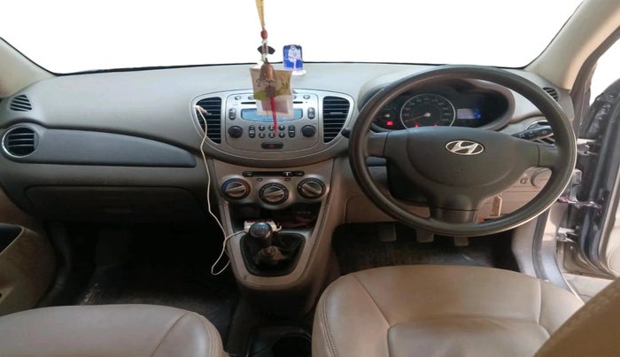 2013 Hyundai i10 SPORTZ 1.2, Petrol, Manual, 40,786 km, interior