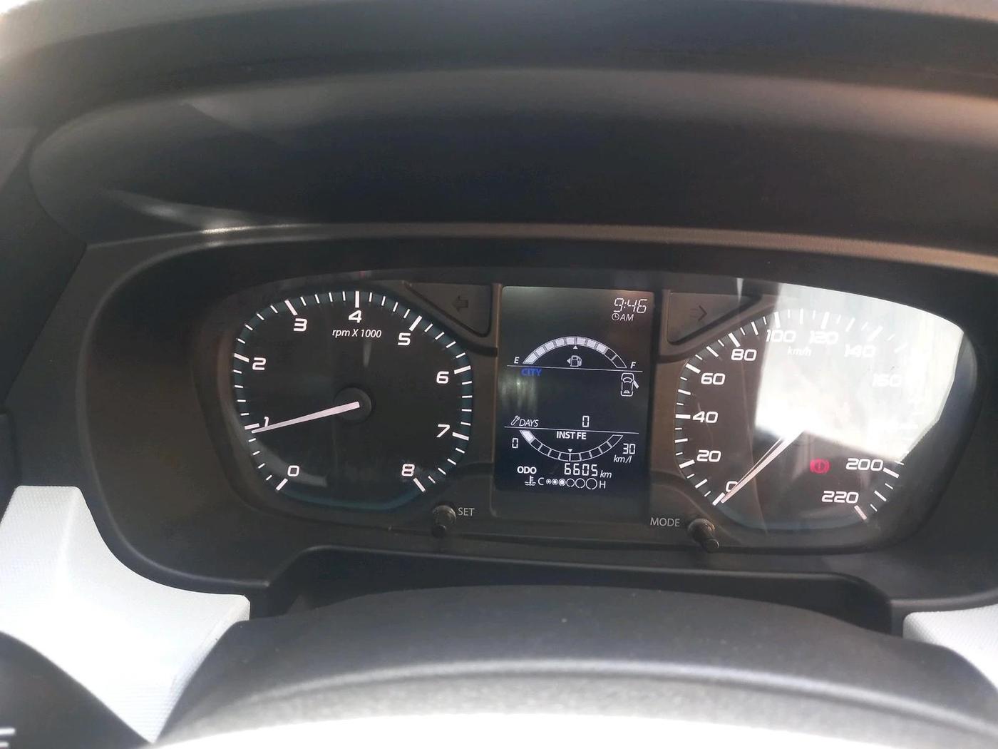 2022 Tata PUNCH ACCOMPLISHED MT, Petrol, Manual, 6,605 km, interior