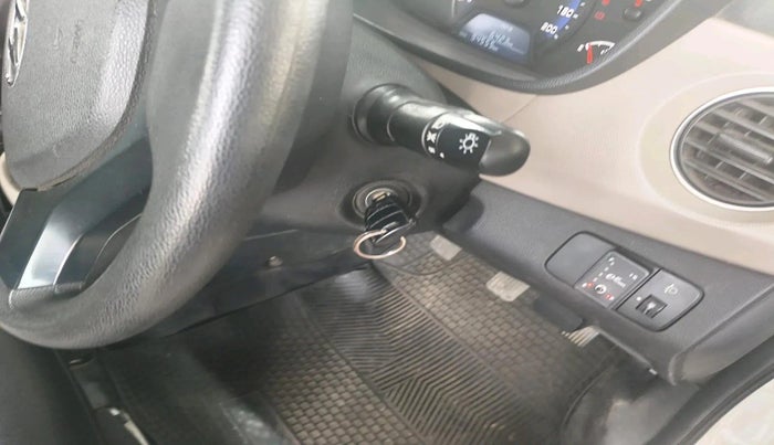 2019 Hyundai XCENT PRIME T  VTVT PLUS  CNG, CNG, Manual, 94,555 km, interior