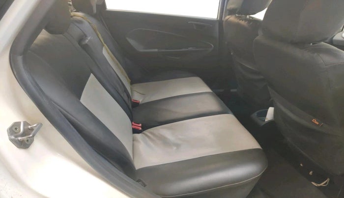 2011 Ford Fiesta TREND PETROL, Petrol, Manual, 19,569 km, interior