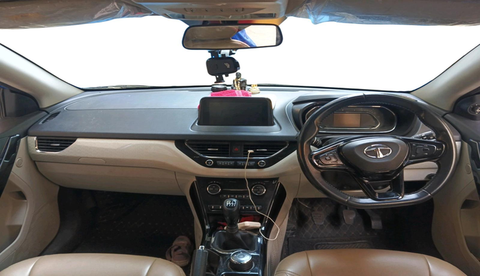 2020 Tata NEXON XZ PLUS (O) PETROL, CNG, Manual, 72,129 km, interior
