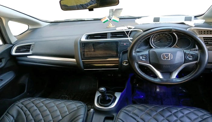 2017 Honda WR-V 1.5L I-DTEC VX MT, Diesel, Manual, 1,02,825 km, interior