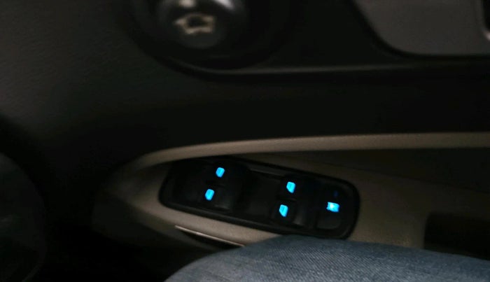 2016 Ford Ecosport TITANIUM 1.5L PETROL AT, Petrol, Automatic, 40,801 km, interior