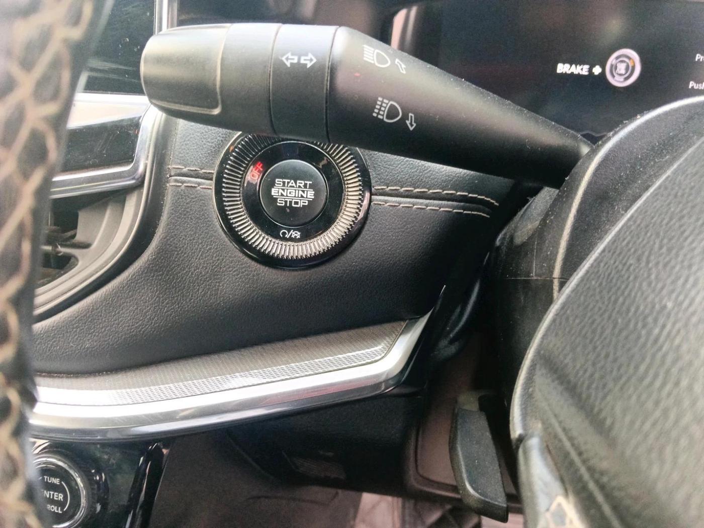 2021 Jeep Compass MODEL S (O) DIESEL 4X4 AT, Diesel, Automatic, 1,35,881 km, interior