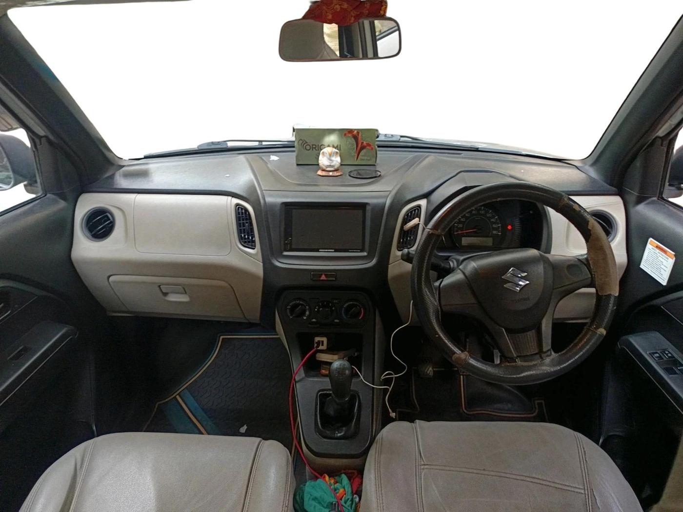 2019 Maruti New Wagon-R LXI CNG 1.0, CNG, Manual, 97,397 km, interior