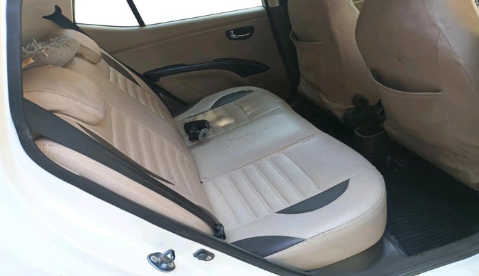 2012 Hyundai i10 SPORTZ 1.2 AT, CNG, Automatic, 1,29,912 km, interior