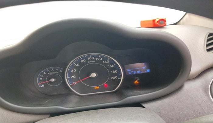 2011 Hyundai i10 SPORTZ 1.2, Petrol, Manual, 68,970 km, interior