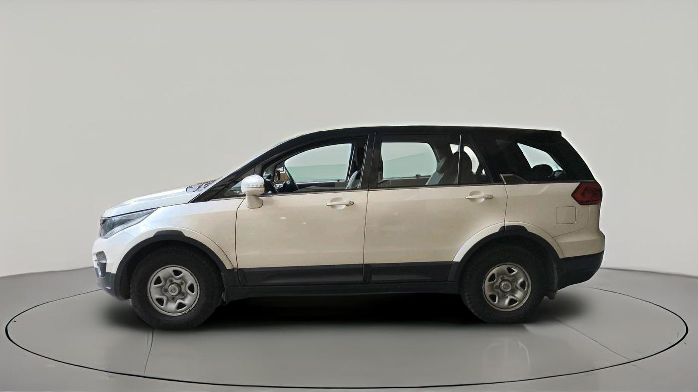 2018 Tata Hexa XM 4X2 7 STR, Diesel, Manual, 73,804 km, exterior