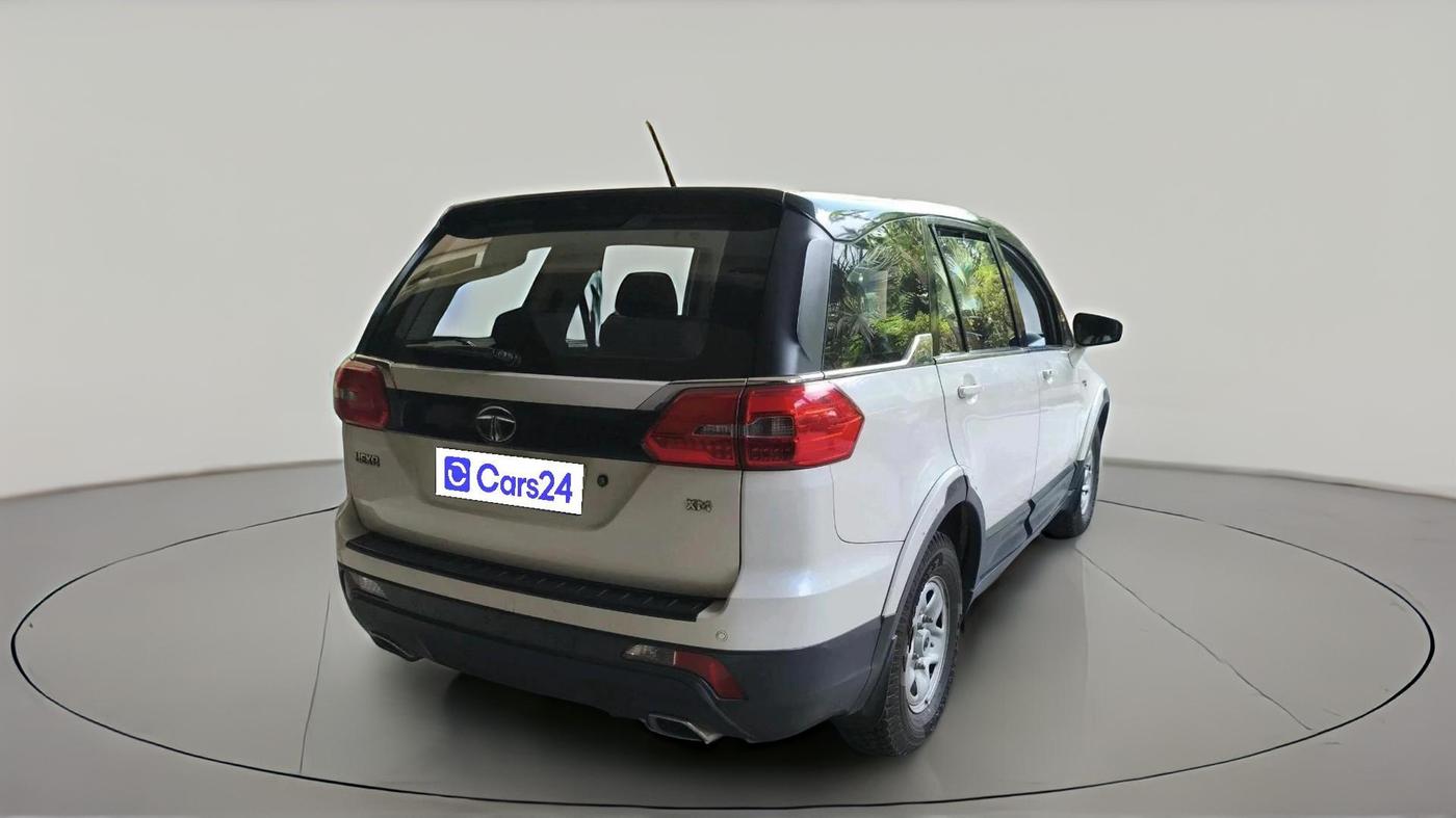 2018 Tata Hexa XM 4X2 7 STR, Diesel, Manual, 73,804 km, exterior