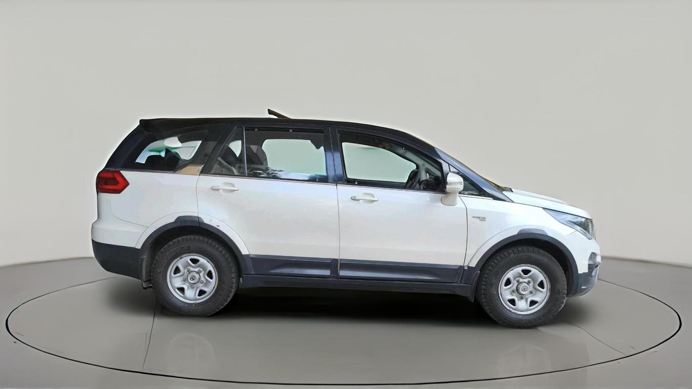 2018 Tata Hexa XM 4X2 7 STR, Diesel, Manual, 73,804 km, exterior