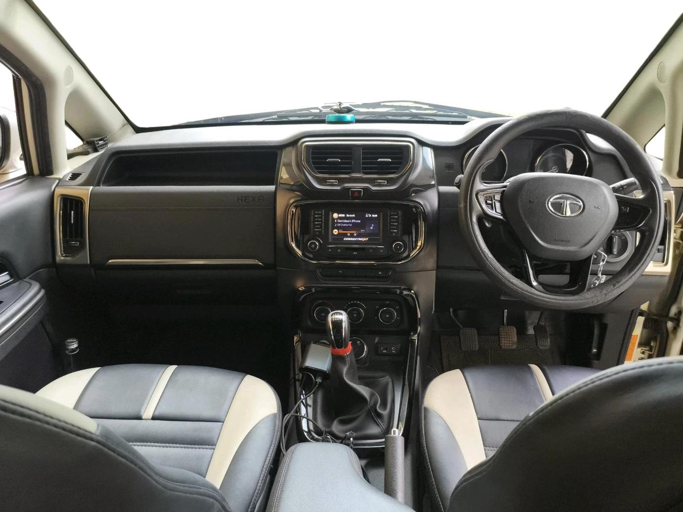 2018 Tata Hexa XM 4X2 7 STR, Diesel, Manual, 73,804 km, interior