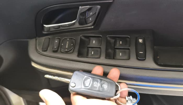 2018 Tata Hexa XM 4X2 7 STR, Diesel, Manual, 73,804 km, interior