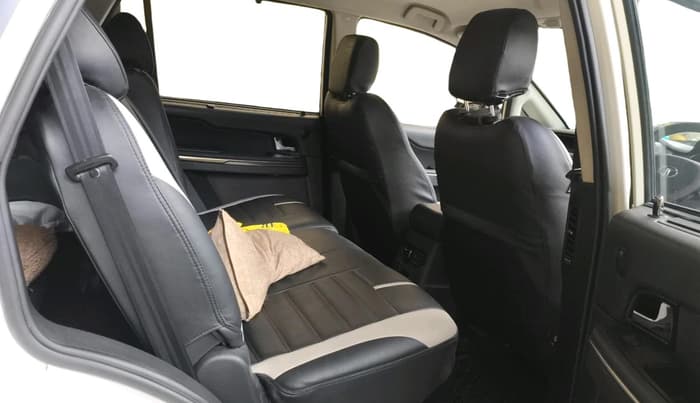 2018 Tata Hexa XM 4X2 7 STR, Diesel, Manual, 73,804 km, interior