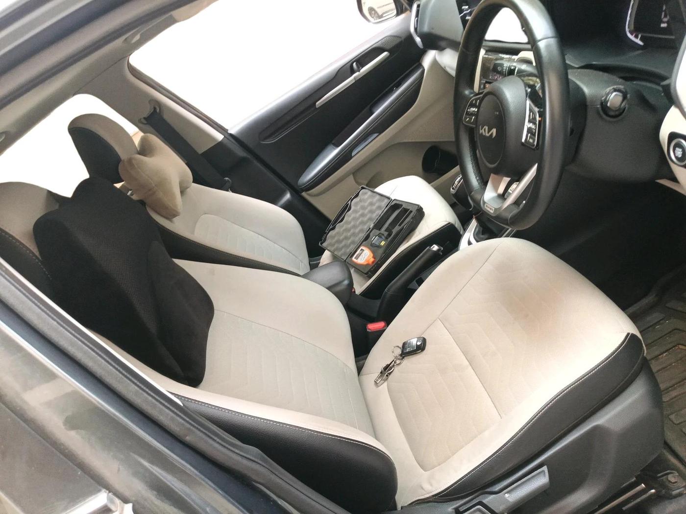2021 KIA SONET HTX 1.0 IMT, Petrol, Manual, 56,000 km, interior