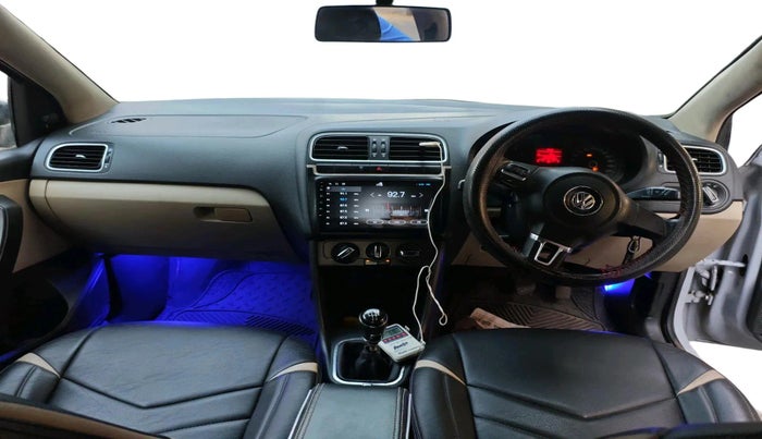 2013 Volkswagen Polo COMFORTLINE 1.2L PETROL, Petrol, Manual, 1,03,000 km, interior