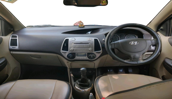 2011 Hyundai i20 MAGNA 1.2, Petrol, Manual, 76,780 km, interior