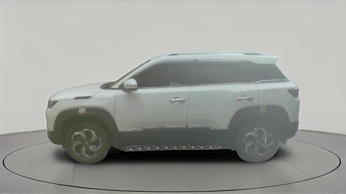2023 Maruti BREZZA LXI S- CNG, CNG, Manual, 27,822 km, exterior