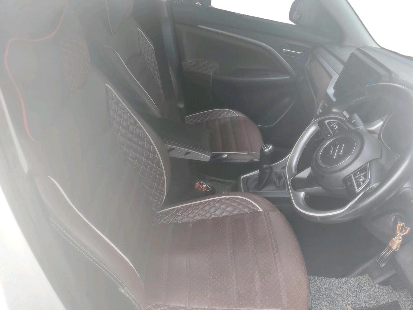 2023 Maruti BREZZA LXI S- CNG, CNG, Manual, 27,822 km, interior