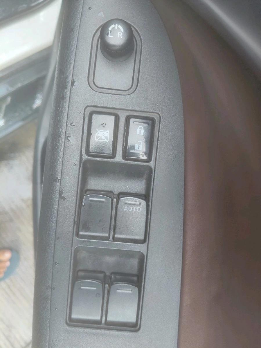 2023 Maruti BREZZA LXI S- CNG, CNG, Manual, 27,822 km, interior