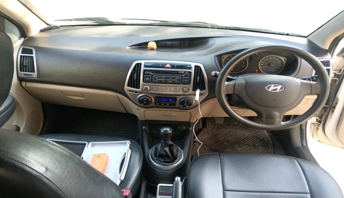 2012 Hyundai i20 MAGNA 1.2, Petrol, Manual, 62,755 km, interior