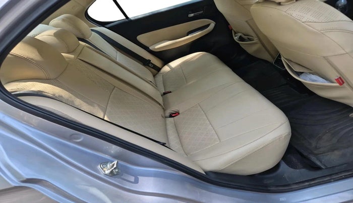 2022 Honda City 1.5L I-VTEC VX CVT, Petrol, Automatic, 79,439 km, interior