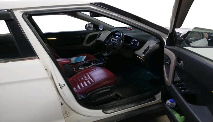 2018 Hyundai Creta SX PLUS AT 1.6 PETROL, Petrol, Automatic, 7,47,612 km, interior
