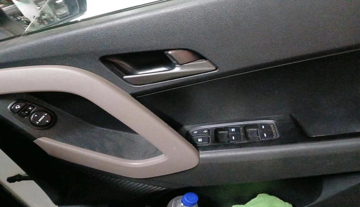 2018 Hyundai Creta SX PLUS AT 1.6 PETROL, Petrol, Automatic, 7,47,612 km, interior