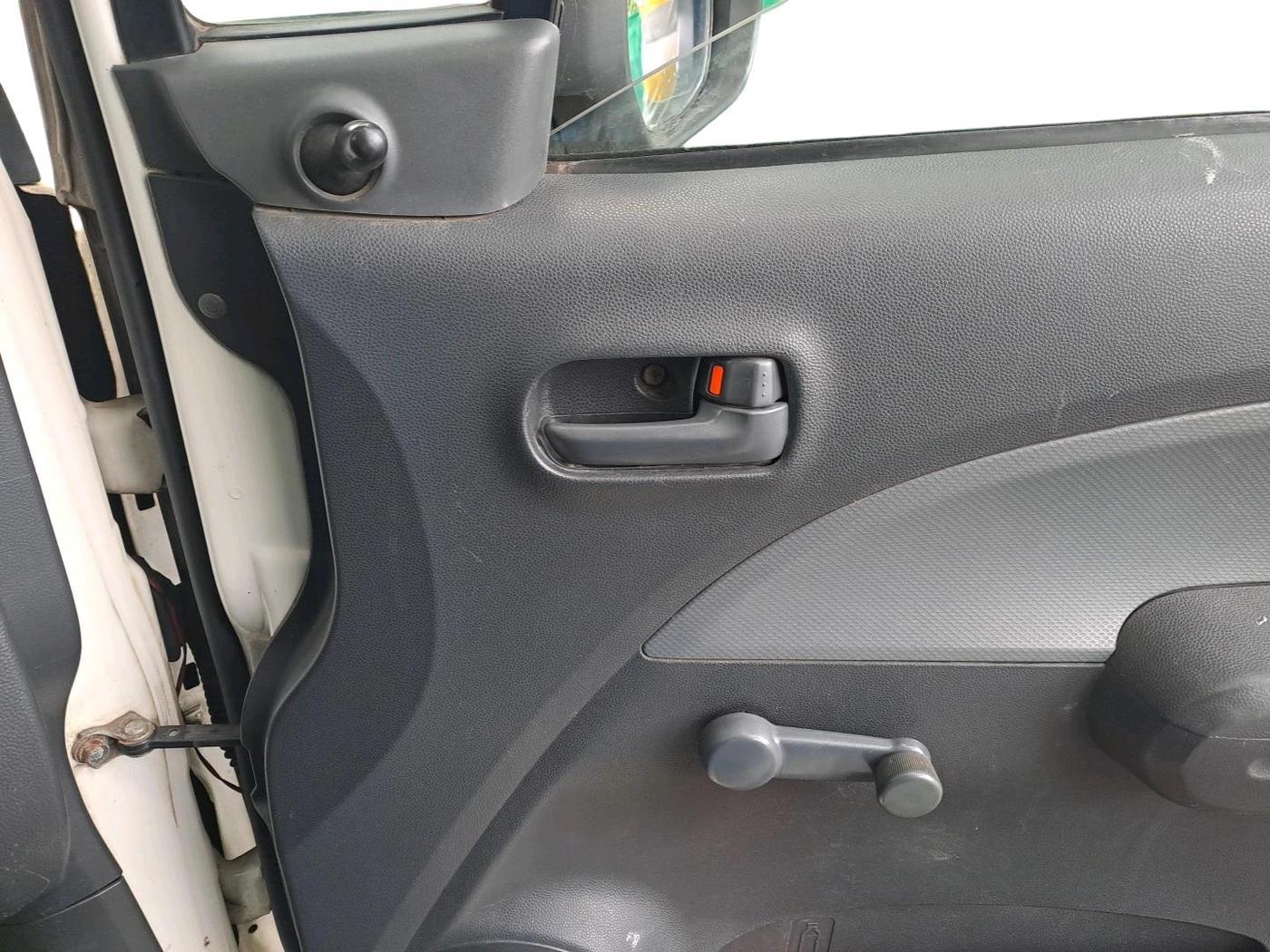 2015 Maruti Ritz LXI, CNG, Manual, 3,01,733 km, interior