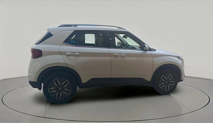 2021 Hyundai VENUE SX 1.5 CRDI, Diesel, Manual, 54,409 km, exterior