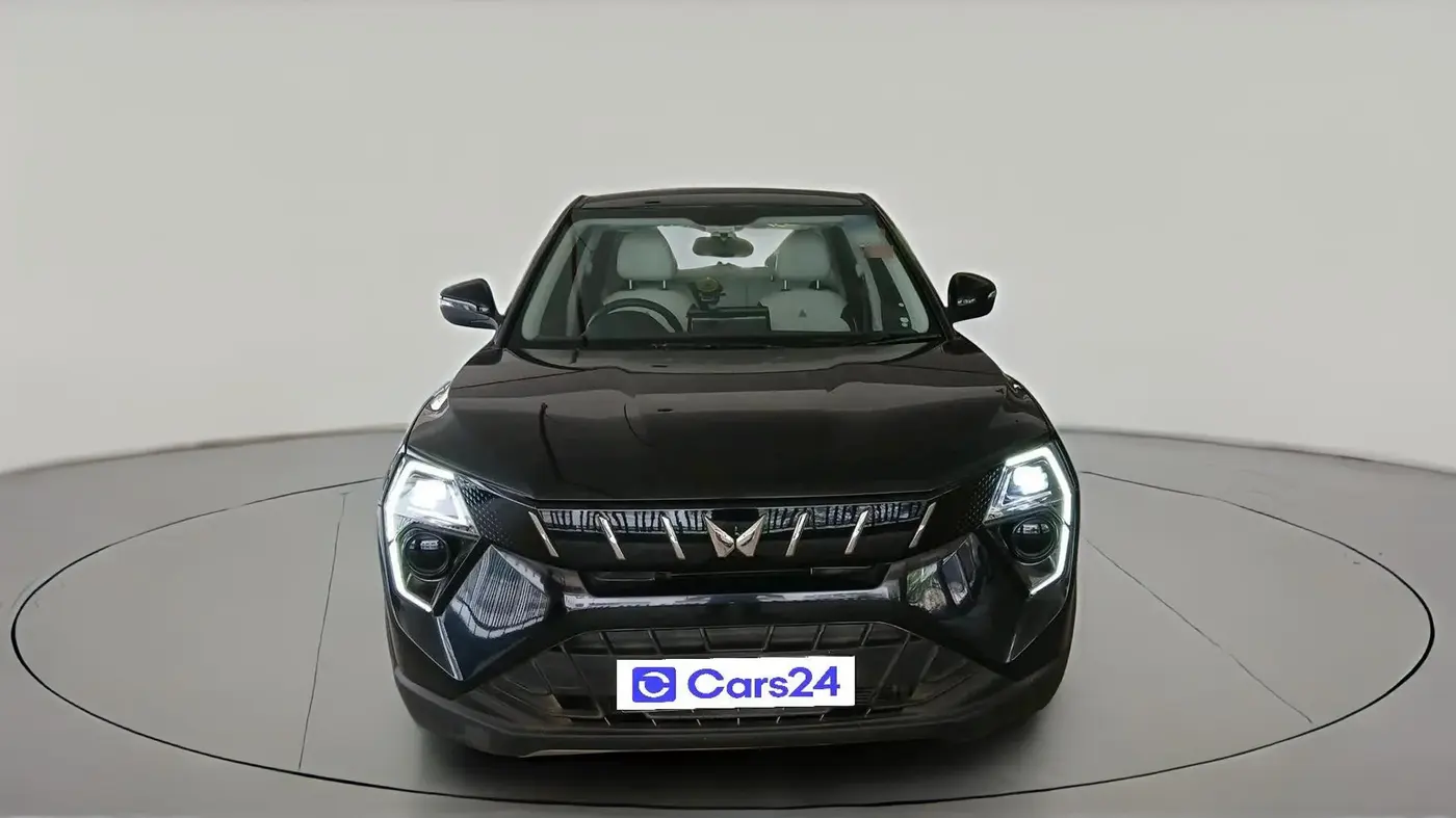 2024 Mahindra XUV 3XO MX3 Pro 1.2 L TCMPFI AT, Petrol, Automatic, 24,521 km, exterior