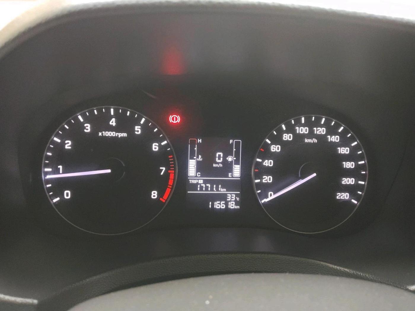 2015 Hyundai Creta SX PLUS 1.6 PETROL, Petrol, Manual, 1,16,618 km, interior