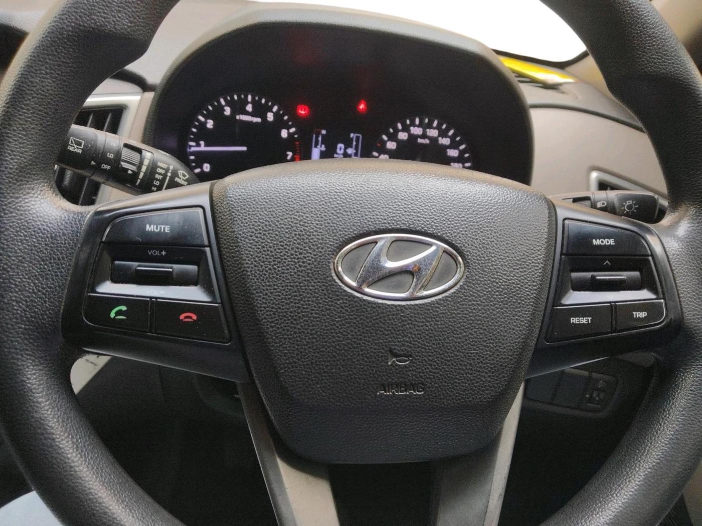 2015 Hyundai Creta SX PLUS 1.6 PETROL, Petrol, Manual, 1,16,618 km, interior