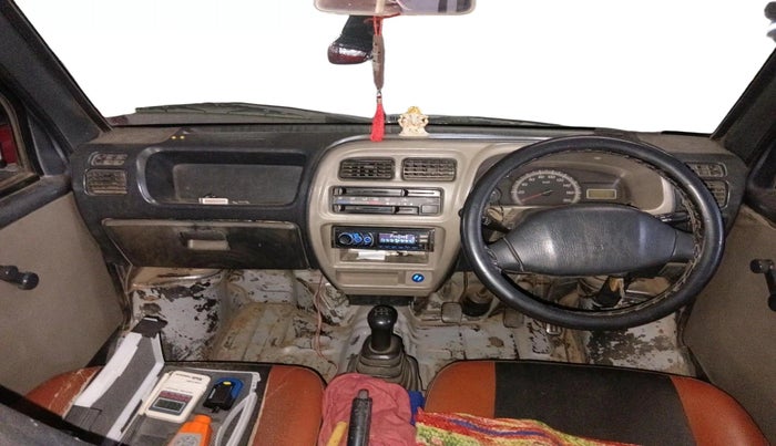 2014 Maruti Eeco 7 STR, CNG, Manual, 1,37,499 km, interior