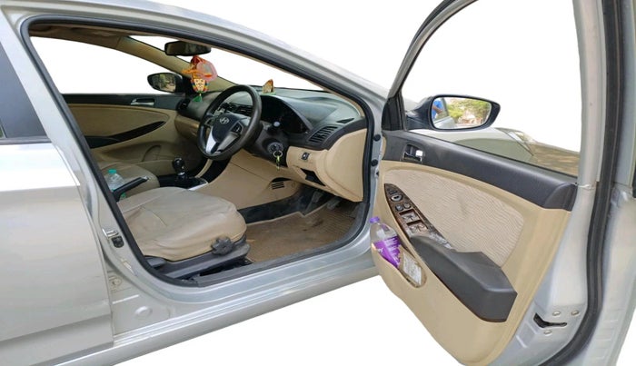 2014 Hyundai Verna FLUIDIC 1.6 VTVT SX, CNG, Manual, 89,411 km, interior