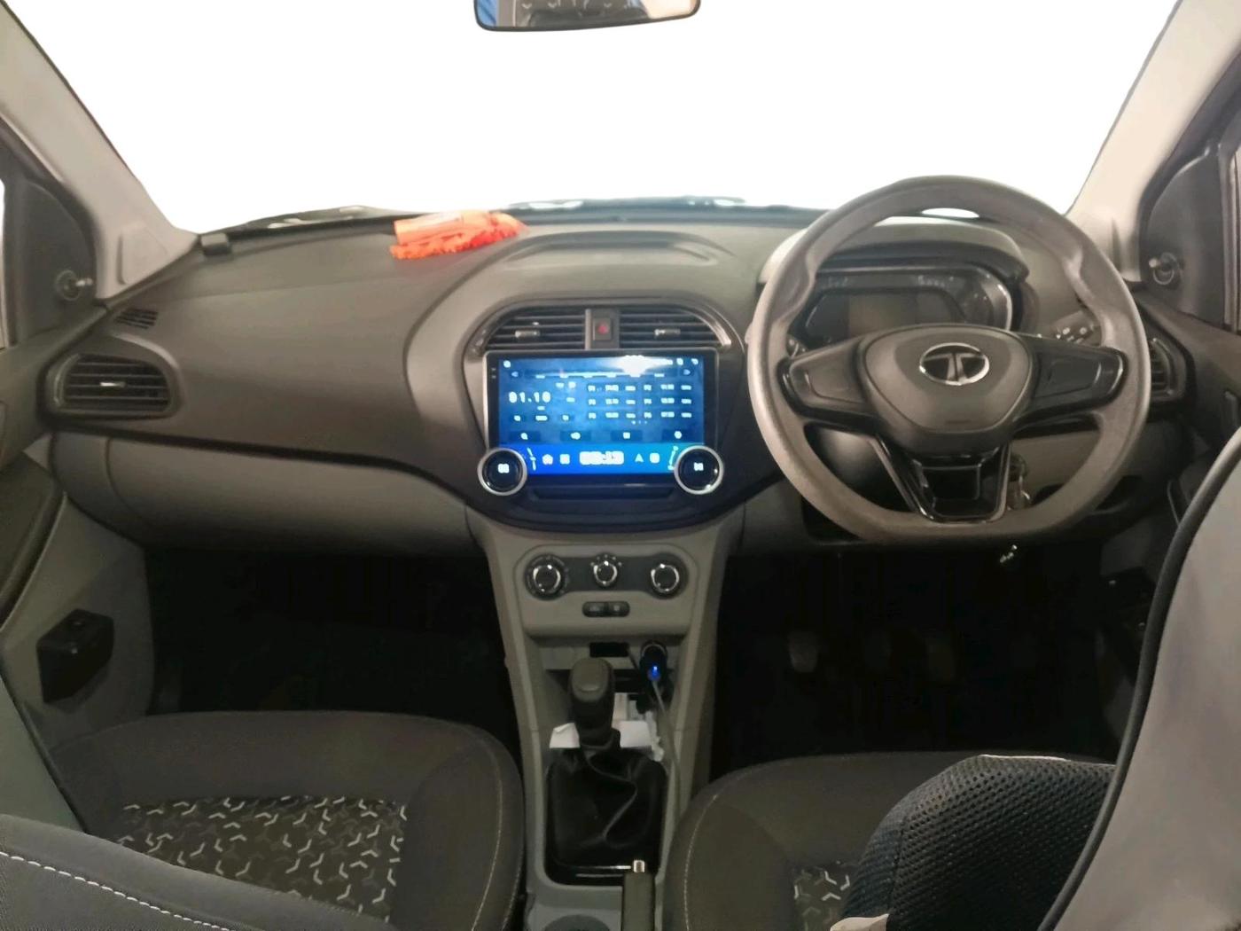 2024 Tata Tiago XE PETROL, Petrol, Manual, 22,966 km, interior