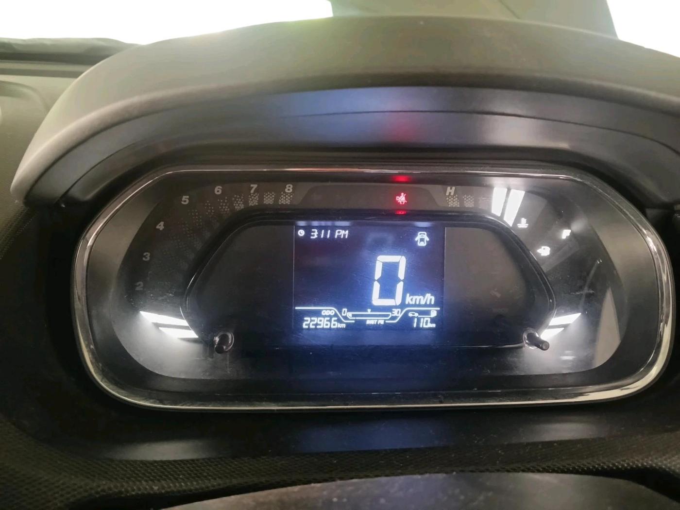 2024 Tata Tiago XE PETROL, Petrol, Manual, 22,966 km, interior