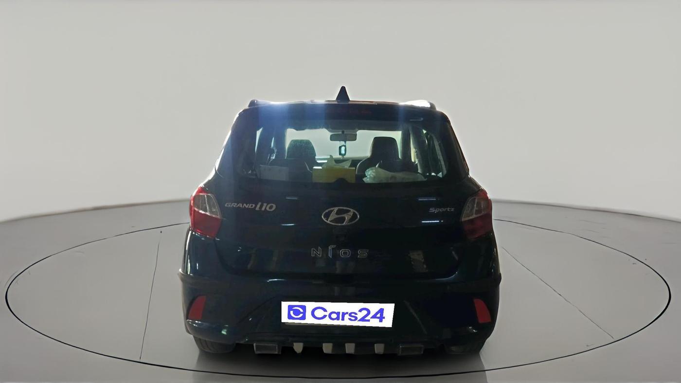 2022 Hyundai GRAND I10 NIOS SPORTZ AMT 1.2 KAPPA VTVT, Petrol, Automatic, 19,937 km, exterior