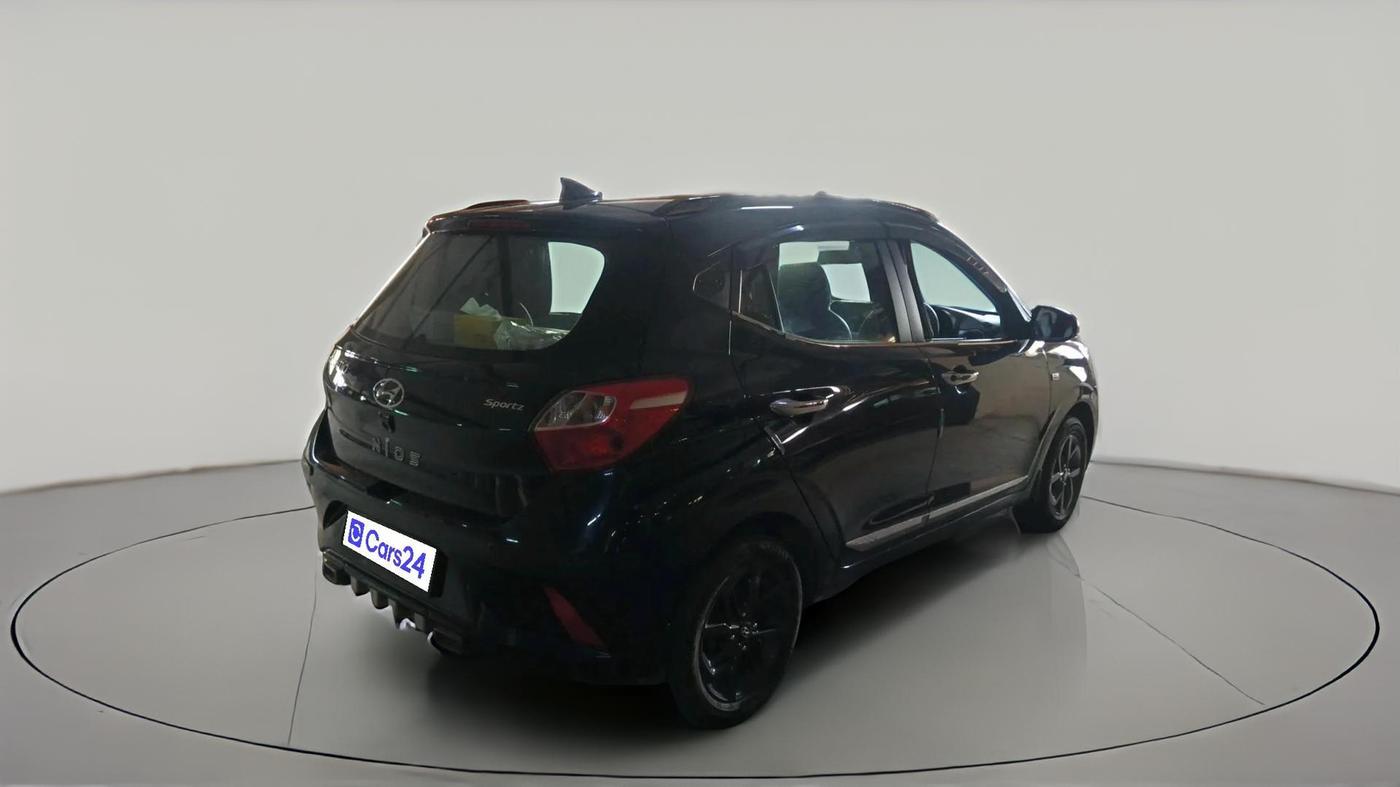 2022 Hyundai GRAND I10 NIOS SPORTZ AMT 1.2 KAPPA VTVT, Petrol, Automatic, 19,937 km, exterior