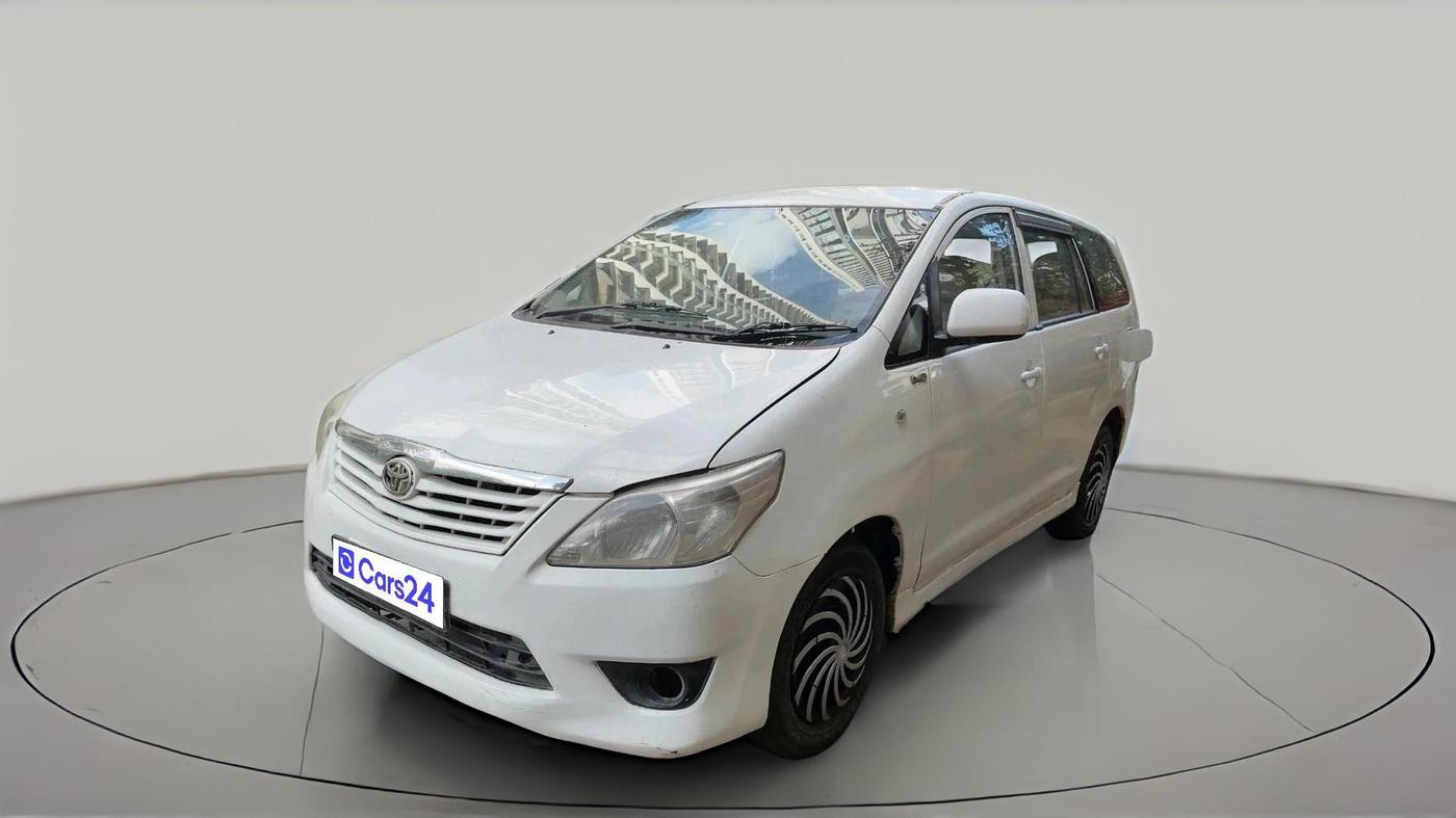 2012 Toyota Innova GX 2.5 8 STR, Diesel, Manual, 1,60,667 km, exterior