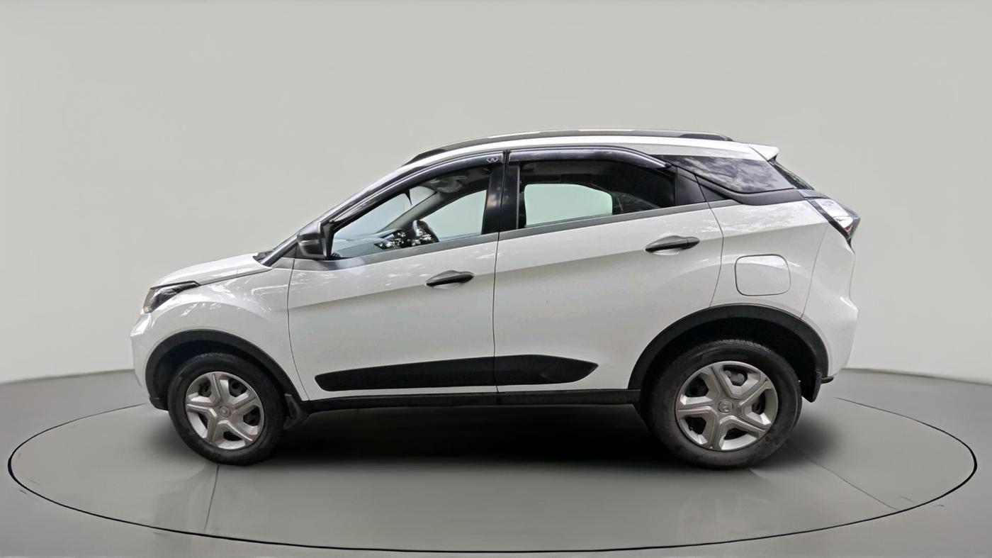 2020 Tata NEXON XMA SUNROOF PETROL, Petrol, Automatic, 41,407 km, exterior