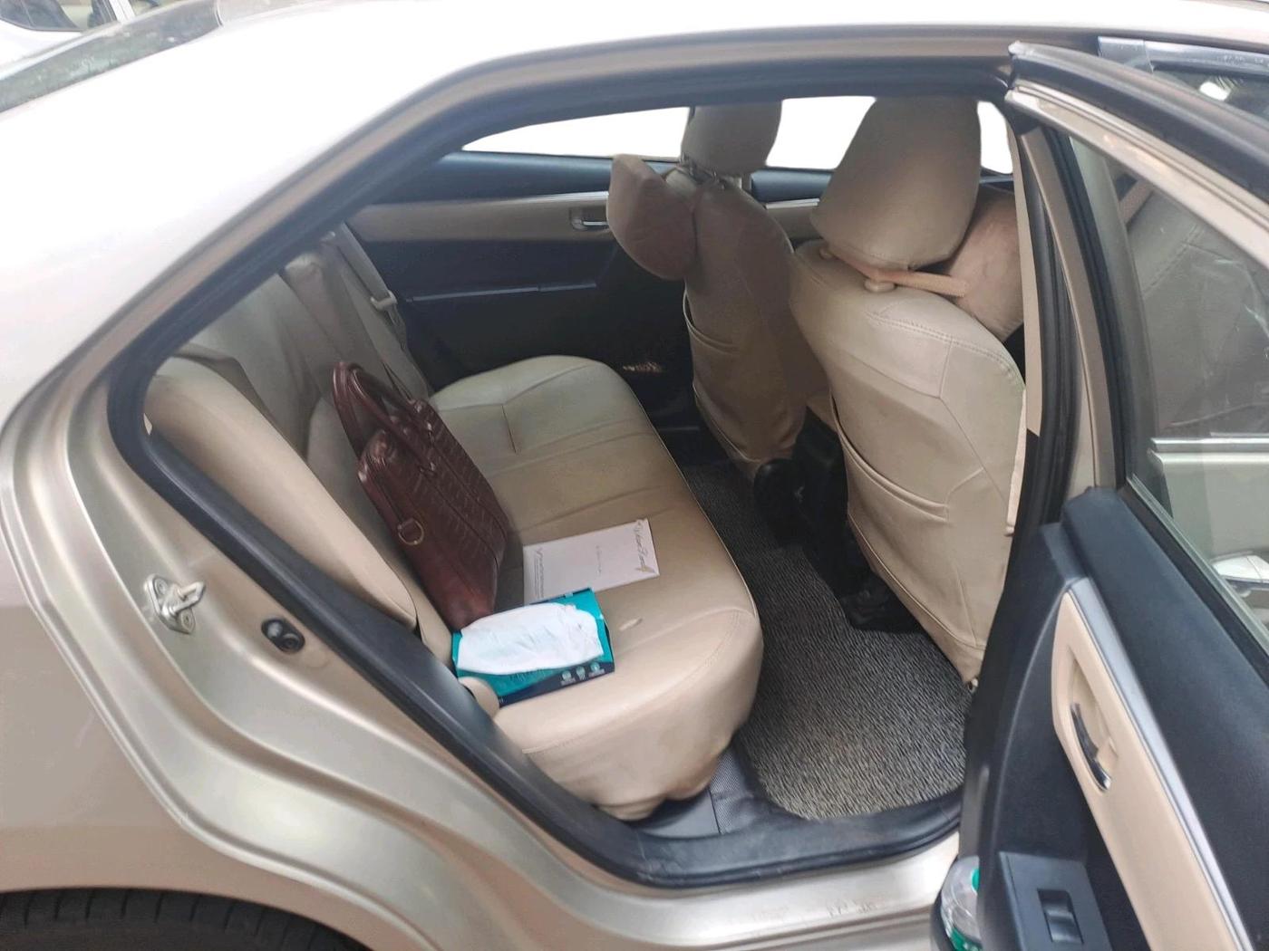 2014 Toyota Corolla Altis VL CVT PETROL, Petrol, Automatic, 94,000 km, interior