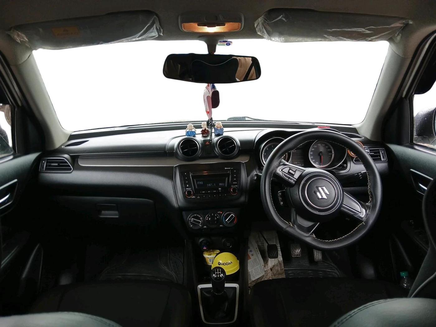 2018 Maruti Swift VXI, Petrol, Manual, 59,673 km, interior
