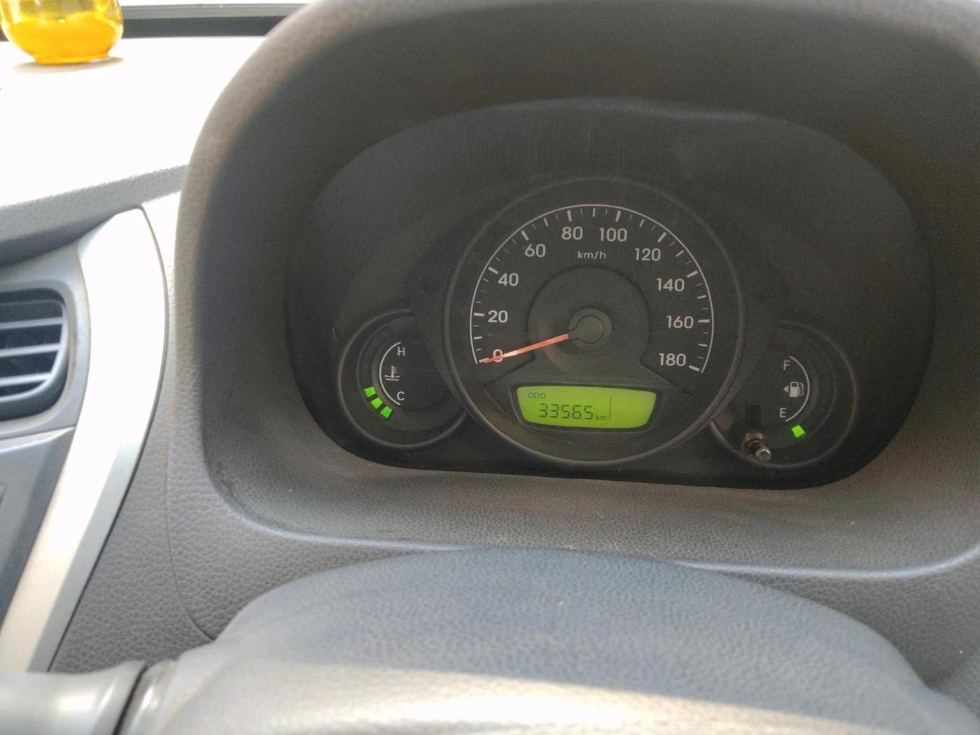 2012 Hyundai Eon ERA, Petrol, Manual, 33,565 km, interior