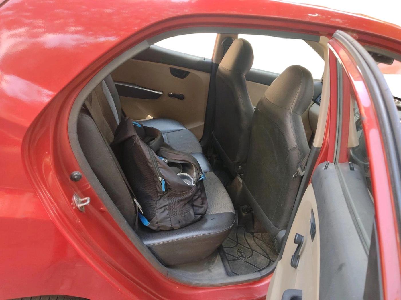 2012 Hyundai Eon ERA, Petrol, Manual, 33,565 km, interior